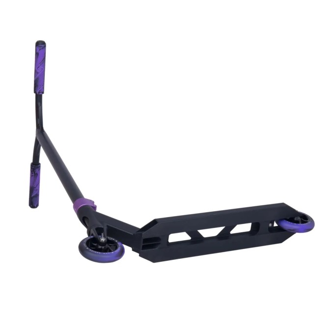 Striker Lux Youth Pro Scooter (Black/Purple)