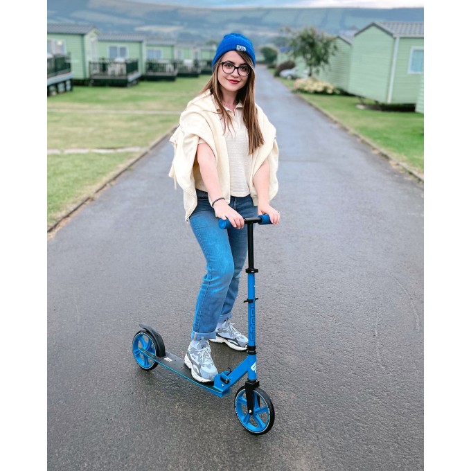 Foldable Urban Scooter Story Lux Commuter-different colors in stock!